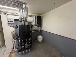 Sonnenkraft Sonnentank 2.0 komplett mit Buderus WLW 186i-12 © Solarzentrum Bernburg GmbH Sonnenkraft Sonnentank 2.0 komplett mit Buderus WLW 186i-12 © Solarzentrum Bernburg GmbH