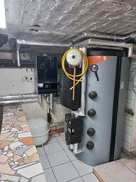 Buderus Luftwärmepumpe WLW 186-7 mit unserem Sonnentank 2.0 Evo , montiert in 06425 Alsleben © Solarzentrum Bernburg GmbH Buderus Luftwärmepumpe WLW 186-7 mit unserem Sonnentank 2.0 Evo , montiert in 06425 Alsleben © Solarzentrum Bernburg GmbH